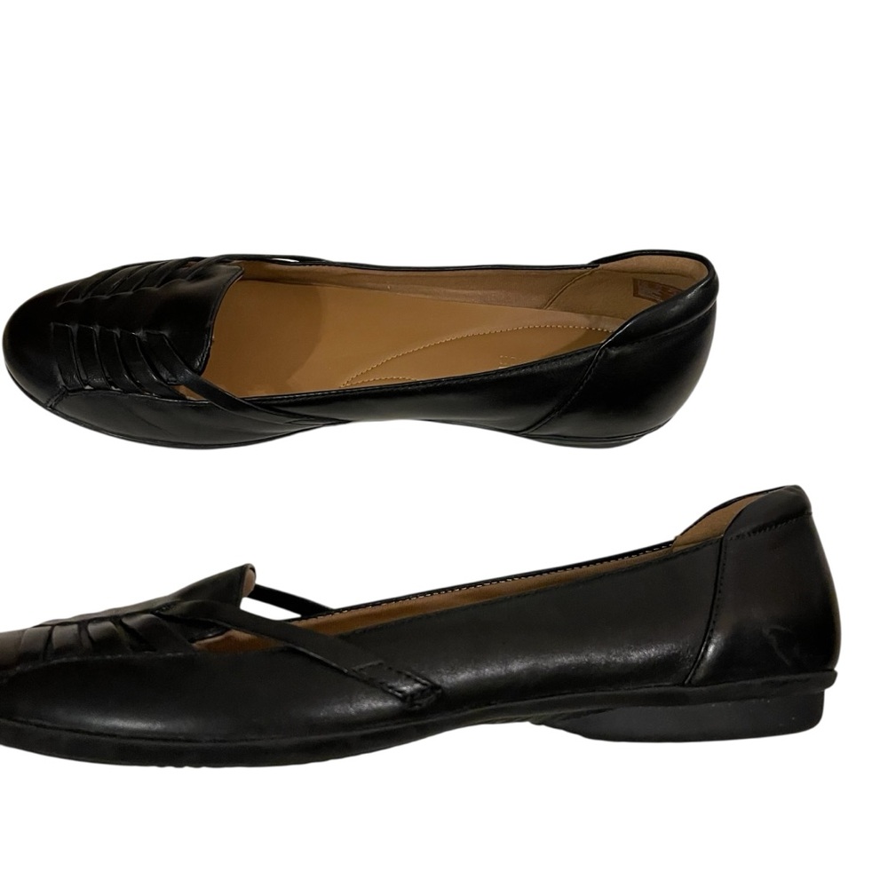 Women’s CLARKS Gracelin Gemma Black Leather Flats Shoes New - Picture 2 of 7